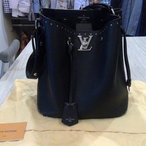 Louis Vuitton Lock Me Bucket Bag
